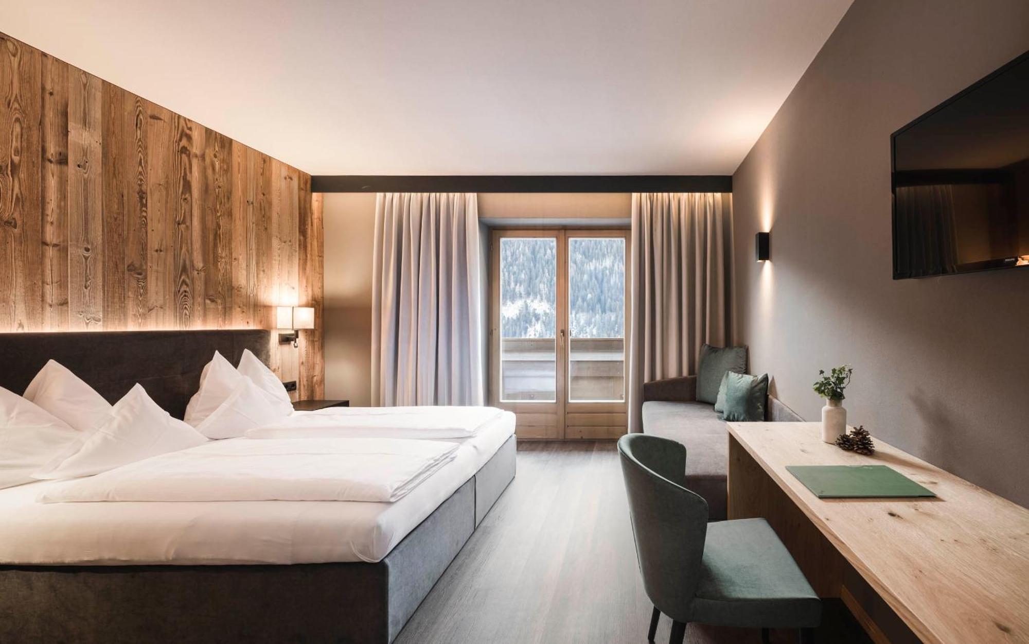 Hotel Alpenhof Ulten Eksteriør bilde