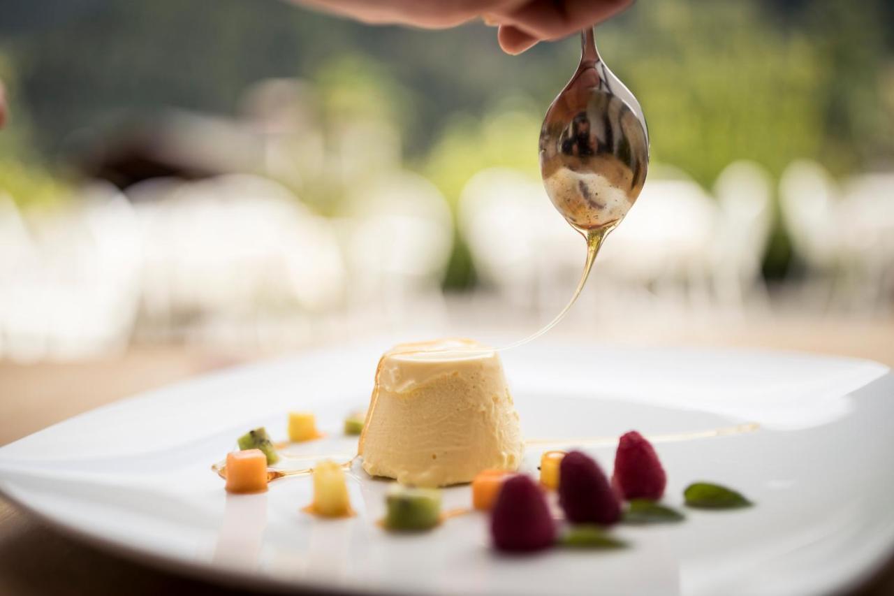 Hotel Alpenhof Ulten Eksteriør bilde